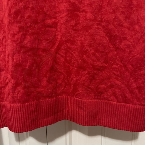 lululemon shirt - Picture 8 of 12